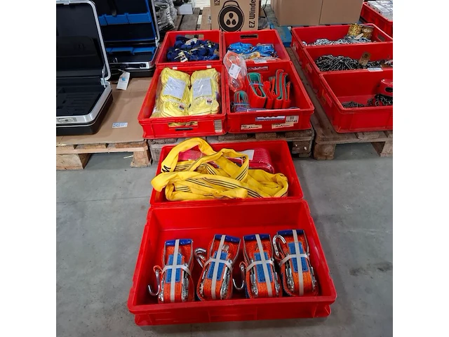 Assortiment hijs en spanmiddelen o.a. kelfort - afbeelding 1 van  19
