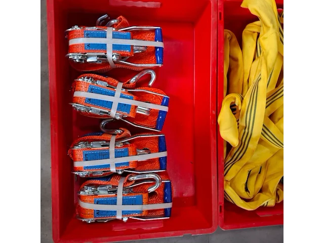 Assortiment hijs en spanmiddelen o.a. kelfort - afbeelding 13 van  19