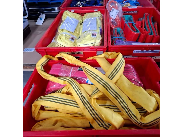Assortiment hijs en spanmiddelen o.a. kelfort - afbeelding 15 van  19