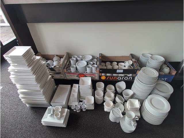 Assortiment horeca servieswerk - afbeelding 2 van  5