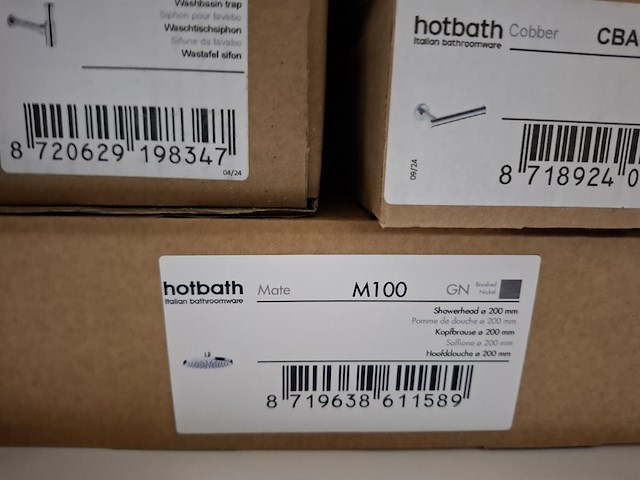 Assortiment hotbath accessoires en toebehoren - afbeelding 13 van  16