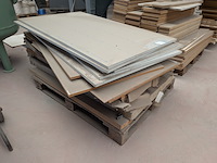 Assortiment hout- en plaatmateriaal - afbeelding 4 van  13