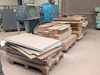 Assortiment hout- en plaatmateriaal