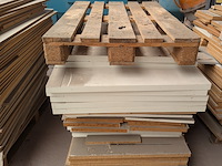 Assortiment hout- en plaatmateriaal - afbeelding 8 van  13