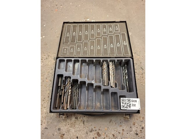 Assortiment ijzerboren in koffer - afbeelding 1 van  3