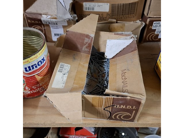 Assortiment ijzerwaar in 3x stellingvak - afbeelding 5 van  21