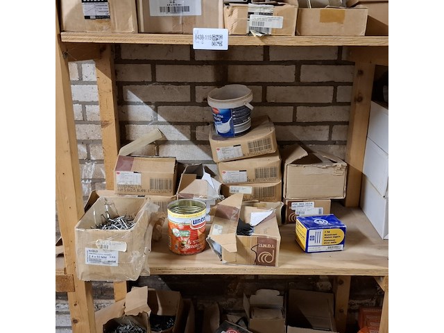 Assortiment ijzerwaar in 3x stellingvak - afbeelding 19 van  21