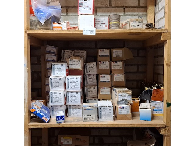 Assortiment ijzerwaar in 3x stellingvak - afbeelding 17 van  21