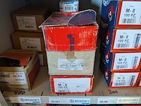Assortiment ijzerwaar in werkplaatskast - afbeelding 6 van  43