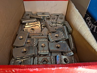 Assortiment ijzerwaar in werkplaatskast - afbeelding 7 van  43