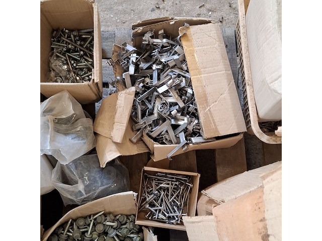 Assortiment ijzerwaar - afbeelding 13 van  29