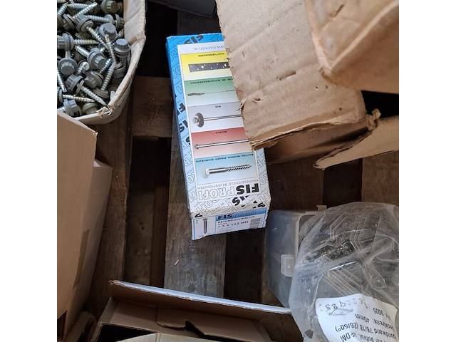 Assortiment ijzerwaar - afbeelding 15 van  29