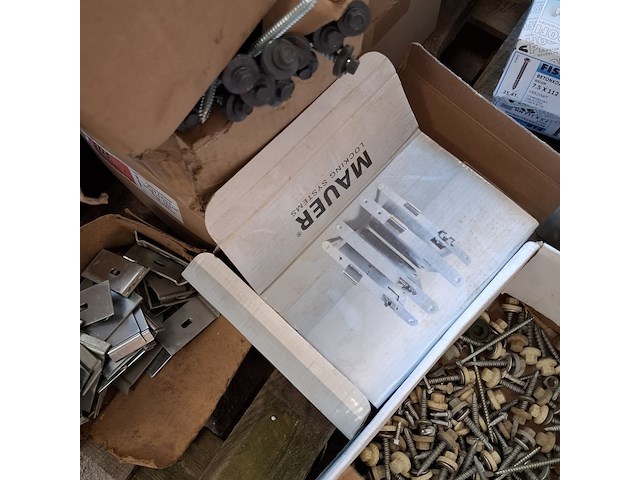 Assortiment ijzerwaar - afbeelding 19 van  29