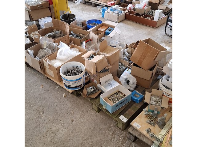 Assortiment ijzerwaar - afbeelding 12 van  29