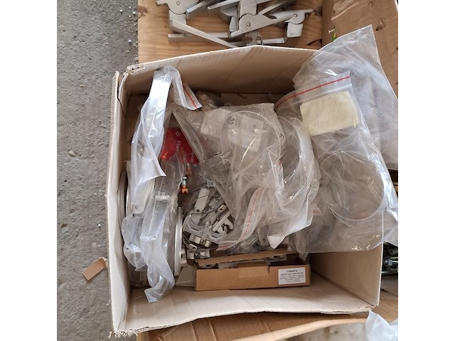 Assortiment ijzerwaar - afbeelding 26 van  29