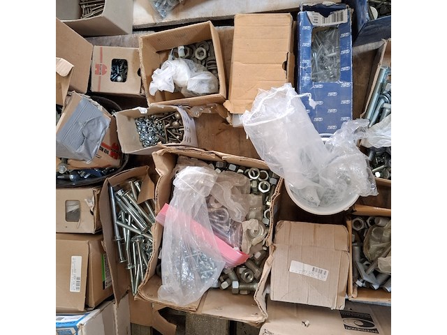 Assortiment ijzerwaar - afbeelding 11 van  26