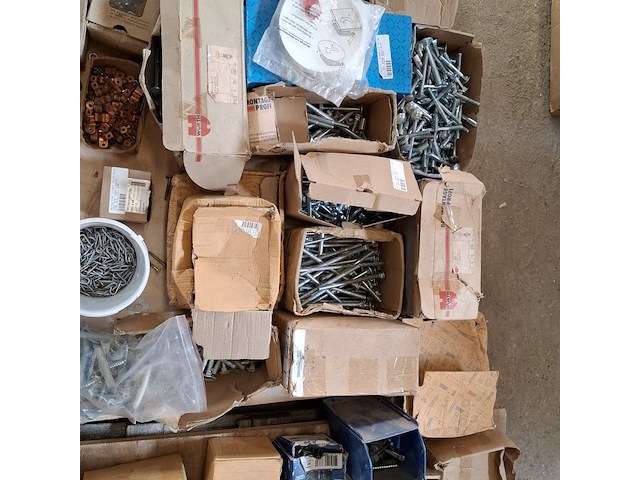 Assortiment ijzerwaar - afbeelding 18 van  26