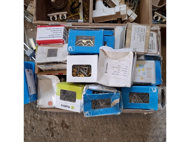 Assortiment ijzerwaar - afbeelding 21 van  26