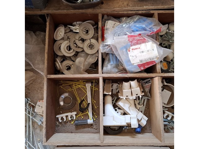 Assortiment ijzerwaar - afbeelding 22 van  26