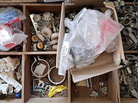 Assortiment ijzerwaar - afbeelding 23 van  26