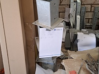 Assortiment ijzerwaar - afbeelding 2 van  17