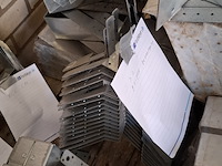 Assortiment ijzerwaar - afbeelding 4 van  17