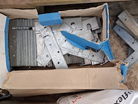 Assortiment ijzerwaar - afbeelding 7 van  17