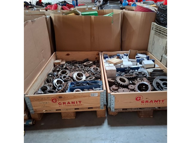 Assortiment ijzerwaar - afbeelding 1 van  13