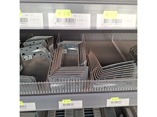 Assortiment ijzerwaren o.a. abus - afbeelding 4 van  44