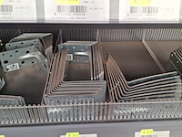 Assortiment ijzerwaren o.a. abus - afbeelding 4 van  44