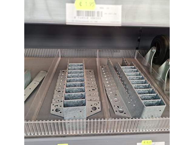 Assortiment ijzerwaren o.a. abus - afbeelding 10 van  44