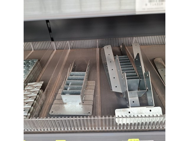 Assortiment ijzerwaren o.a. abus - afbeelding 13 van  44