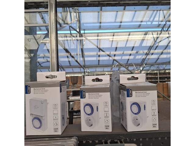 Assortiment ijzerwaren o.a. abus - afbeelding 19 van  44