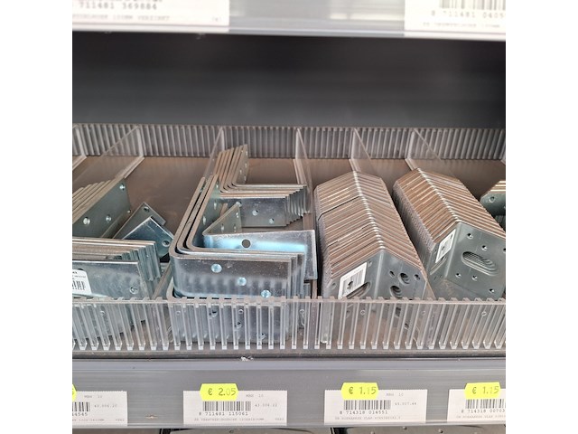 Assortiment ijzerwaren o.a. abus - afbeelding 27 van  44