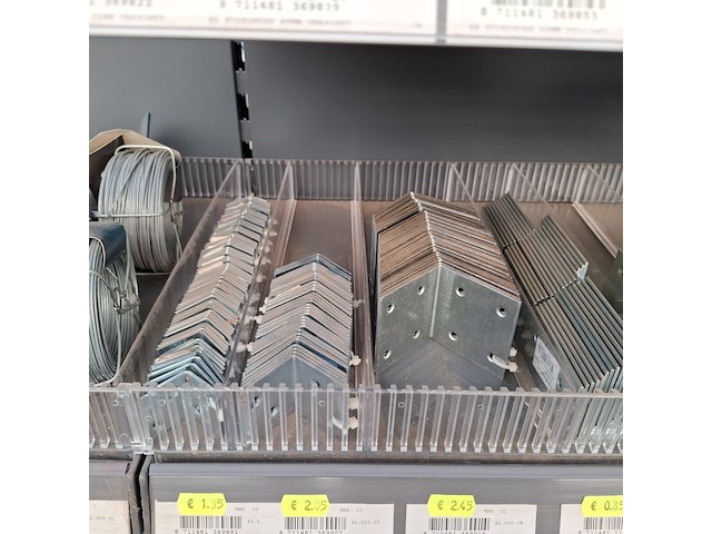 Assortiment ijzerwaren o.a. abus - afbeelding 29 van  44