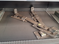 Assortiment ijzerwaren o.a. abus - afbeelding 39 van  44