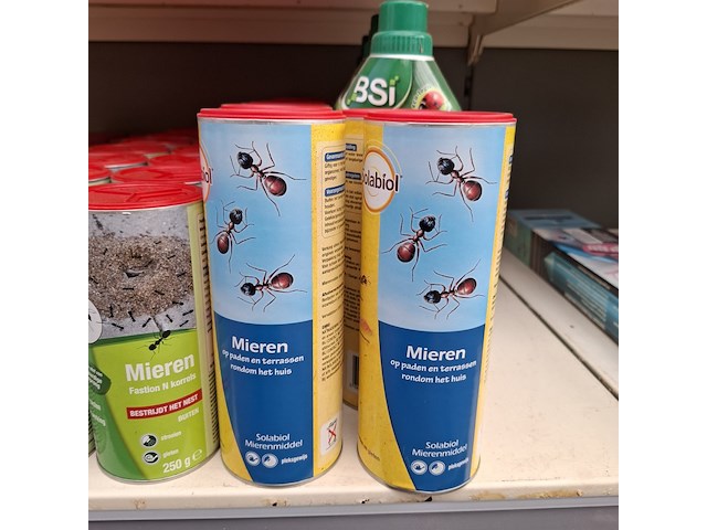 Assortiment insecten bestrijdingsmiddelen o.a. protect garden, biopet - afbeelding 11 van  23