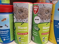 Assortiment insecten bestrijdingsmiddelen o.a. protect garden, biopet - afbeelding 13 van  23