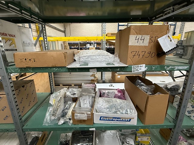 Assortiment installatie benodigdheden o.a. eaton - afbeelding 3 van  9