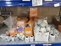 Assortiment installatie benodigdheden - afbeelding 2 van  16
