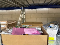 Assortiment installatie materiaal o.a. eaton - afbeelding 9 van  12