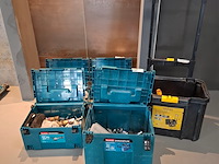 Assortiment installatiemateriaal en toebehoren - afbeelding 1 van  6