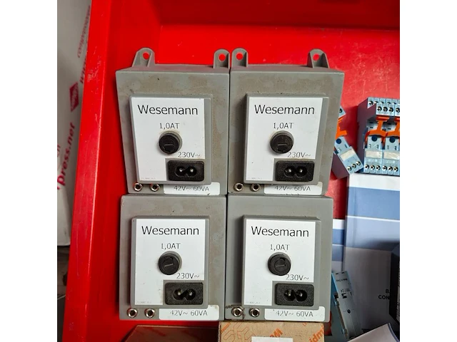 Assortiment installatiemateriaal o.a. weidmuller - afbeelding 2 van  8