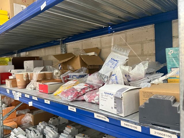 Assortiment installatiemateriaal - afbeelding 2 van  6