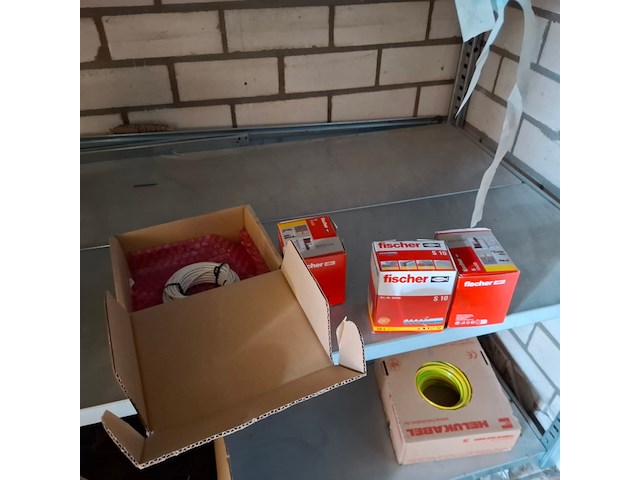 Assortiment installatiemateriaal - afbeelding 18 van  39