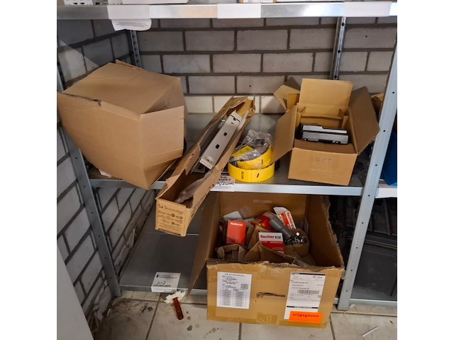 Assortiment installatiemateriaal - afbeelding 38 van  39