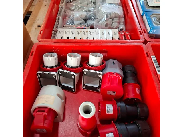 Assortiment installatiemateriaal - afbeelding 9 van  13