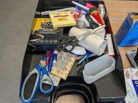 Assortiment kantoorartikelen - afbeelding 9 van  20