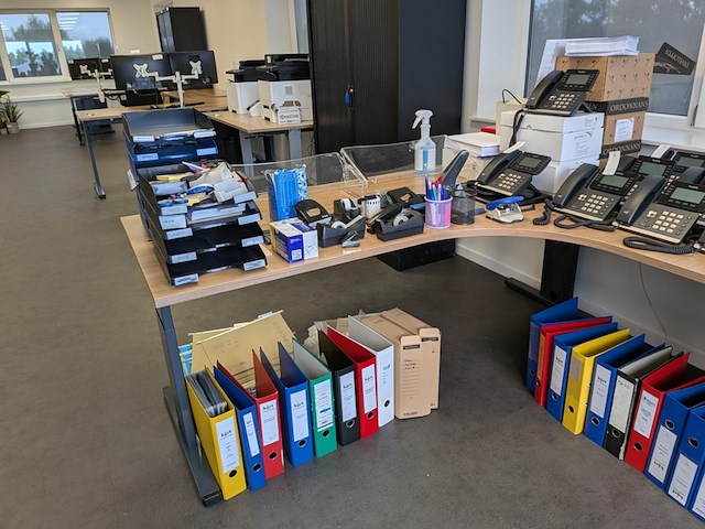 Assortiment kantoorartikelen - afbeelding 12 van  20