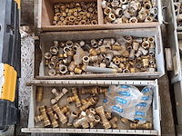 Assortiment knel, soldeer en knijp koppelingen - afbeelding 5 van  27